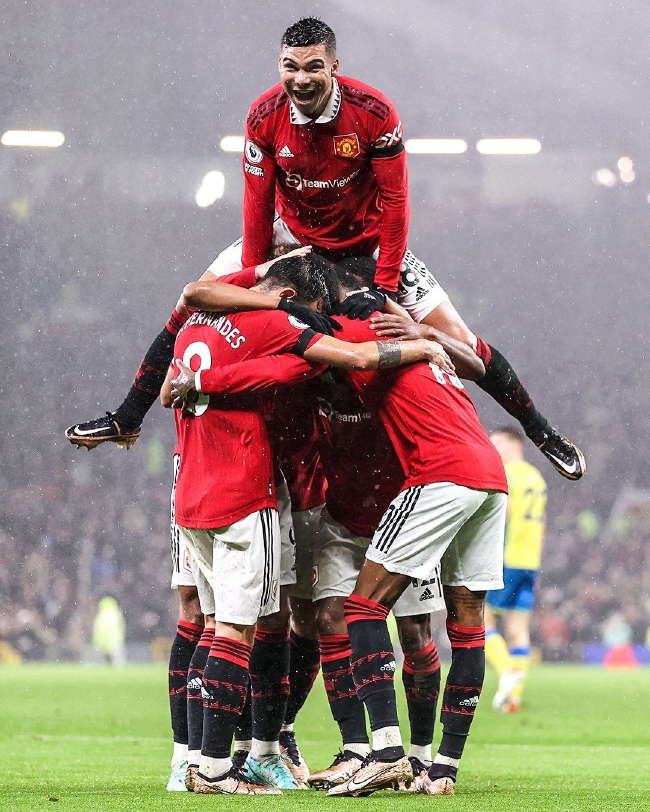 济宁传媒公司名片设计欣赏