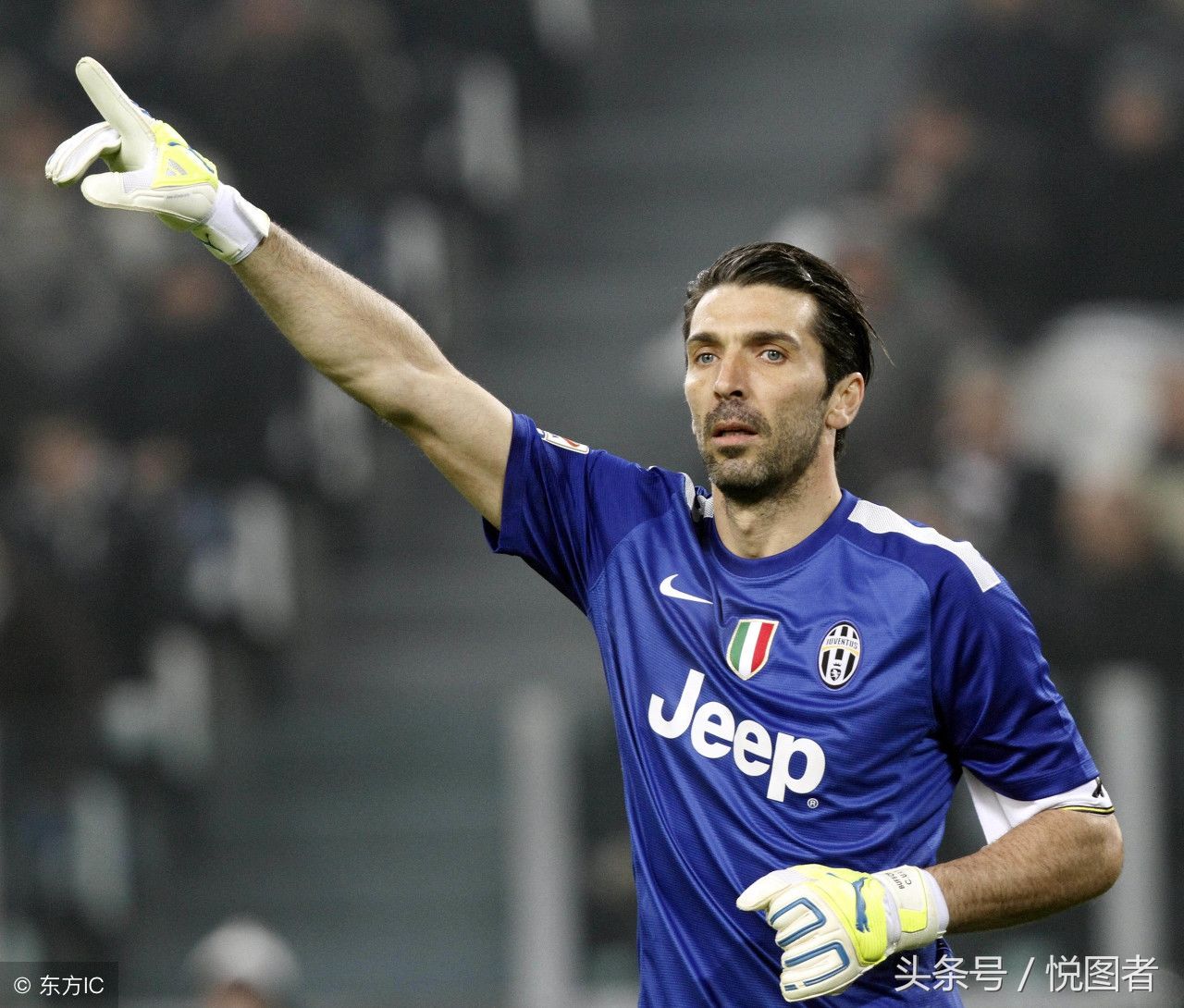 欧美诗化妆品海报设计_美肤产品海报设计制作