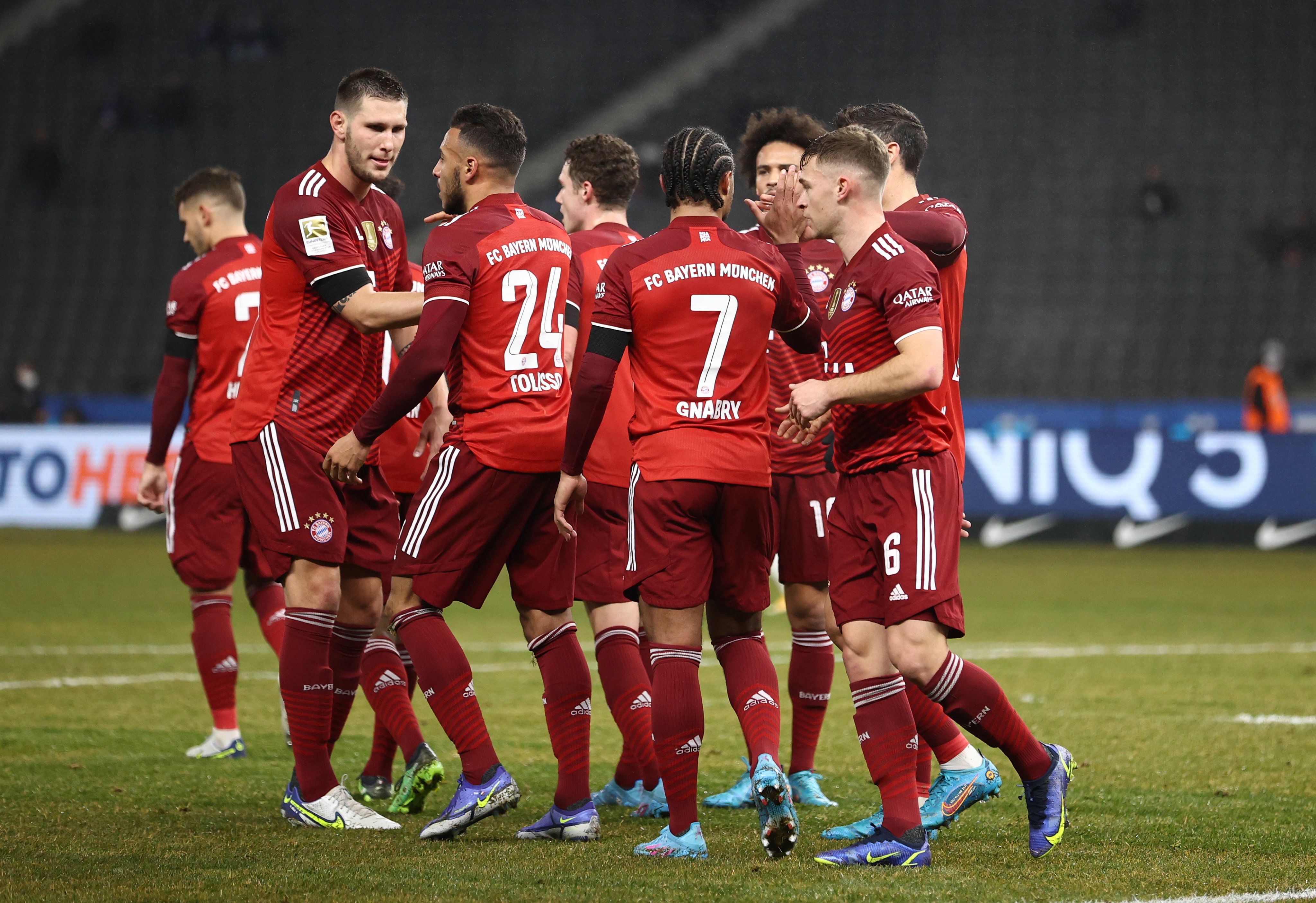 绿色化工涂料方形画册设计欣赏